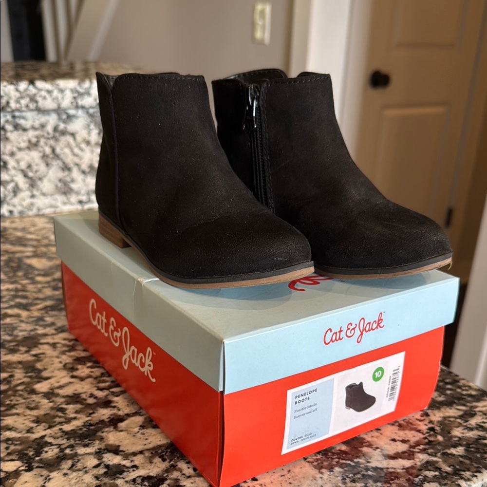 Toddler Girl Cat & Jack Black Ankle Boots
